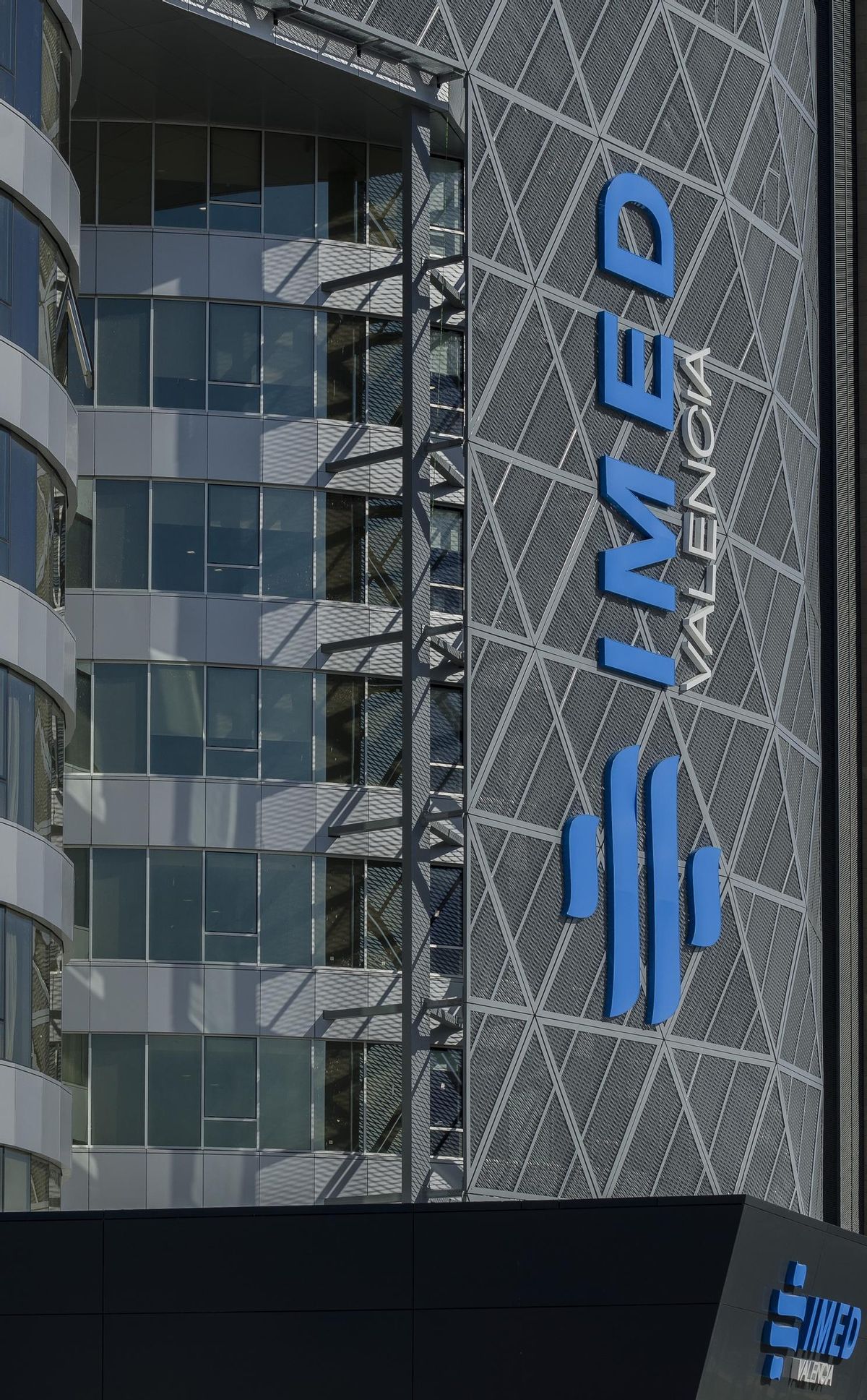 Uno de los servicios más destacados en IMED Valencia es la cirugía robótica con el sistema Da Vinci.