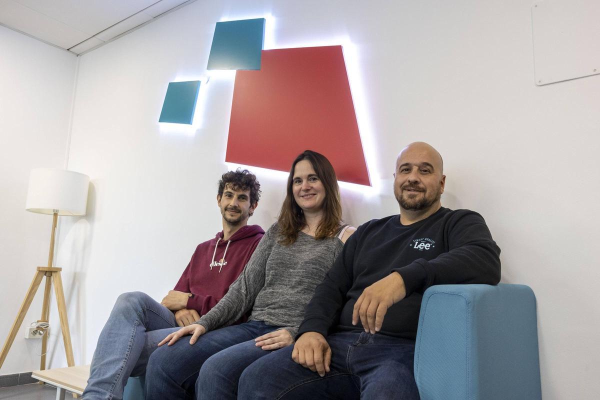Jaume Pocoví, Laura Mauro y Javier Gallardo, técnicos de la asociación Gira-Sol.