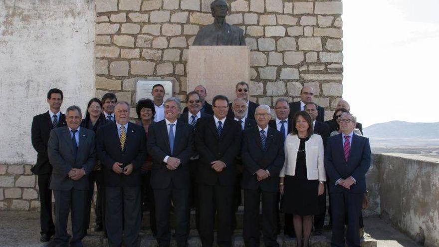 El expresidente de Uruguay, en el homenaje al fundador del país