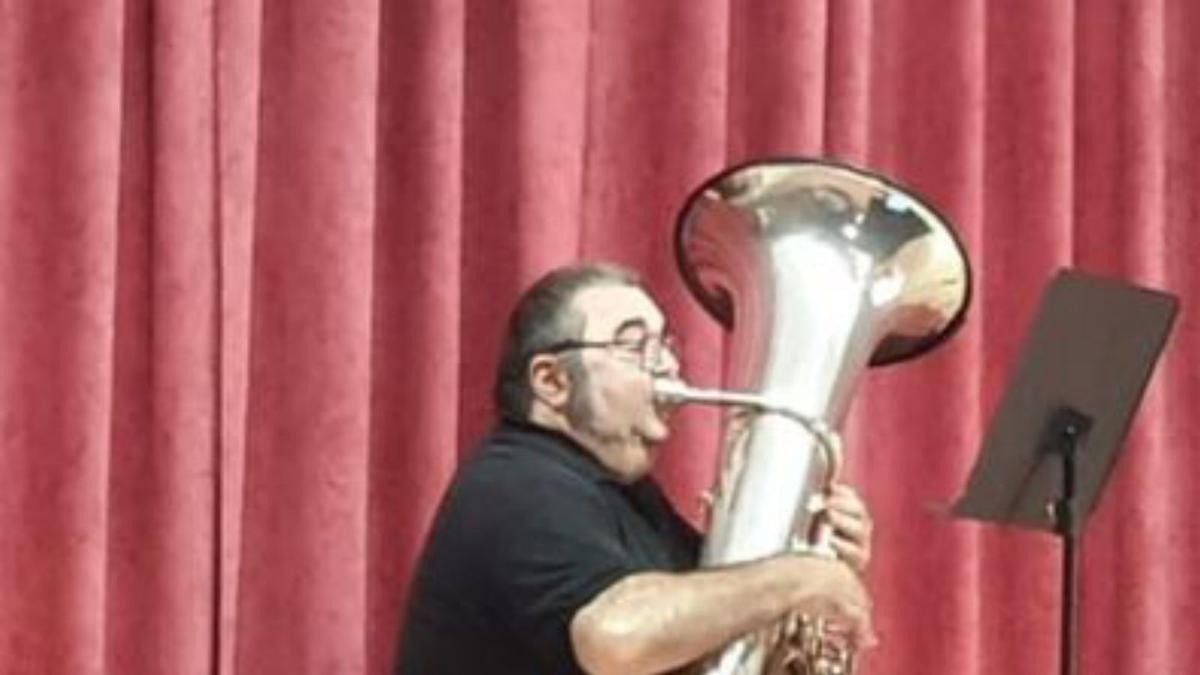 Ador Concert de tuba de Salvador Vidal Mascarell
