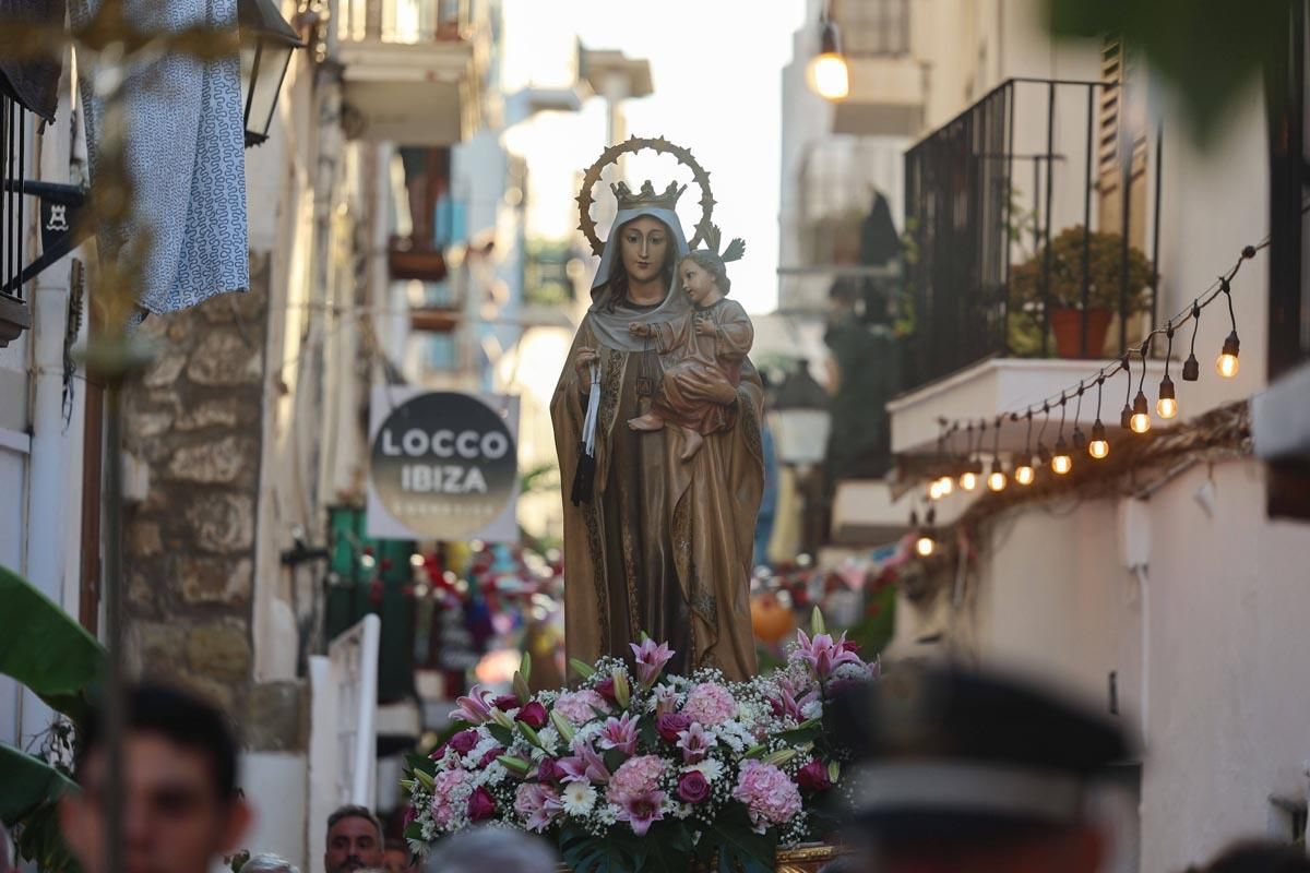 Mira aquí todas las imágenes del Día del Carmen en Ibiza