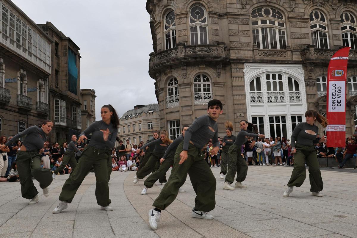 'Vikul' conquista a los espectadores en Porta do Sol