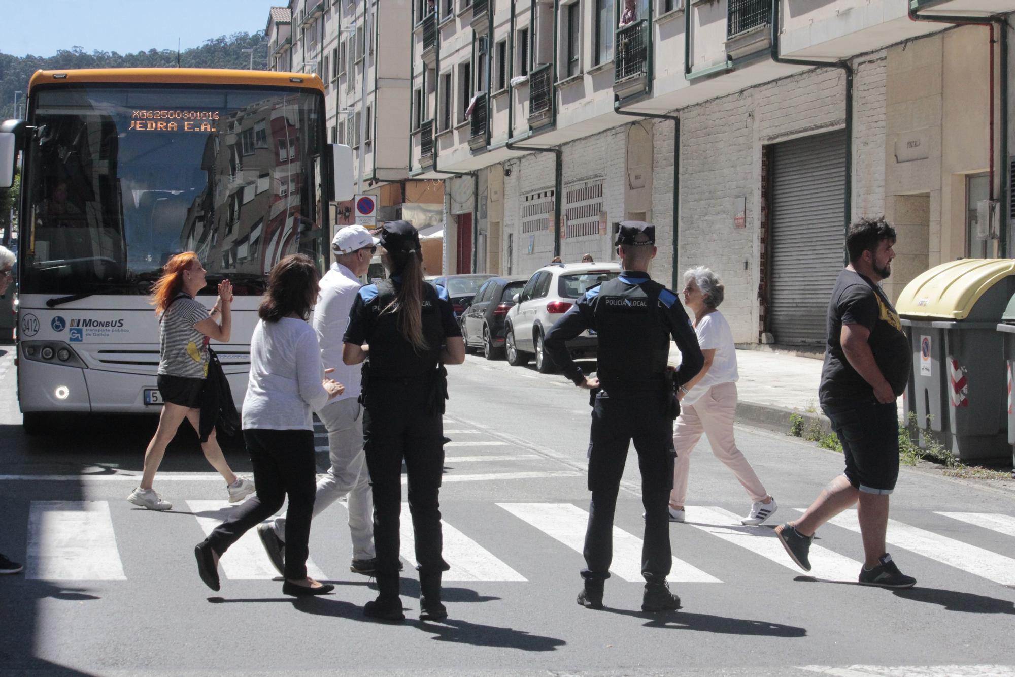 Concentración vecinal en Bueu contra la "inseguridad" ciudadana y un joven conflictivo