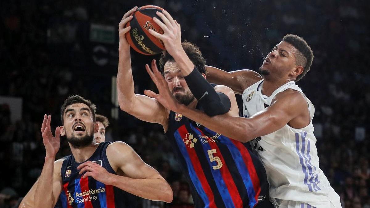 Sanli y los interiores del Barça tendrán trabajo para frenar a Walter Tavares