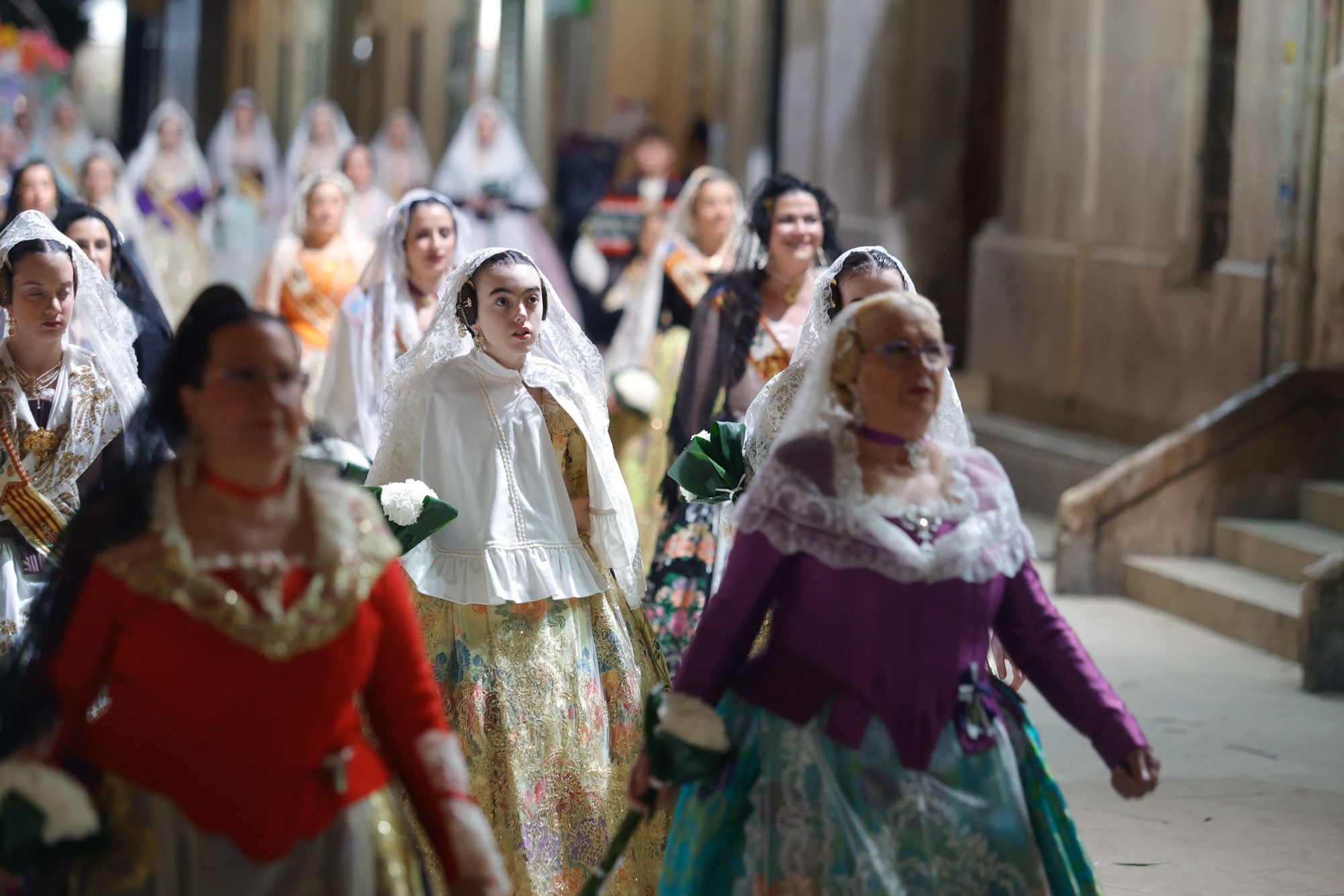 Todas las fotos de la Ofrenda del 17 de marzo por la calle San Vicente de 20:00 a 21:00 horas