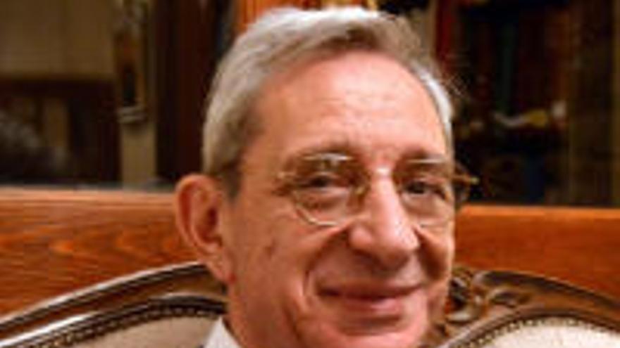 Emilio Crespo Güemes es presidente de la Junta de Patronos de la Fundación Pastor de Estudios Clásicos.
