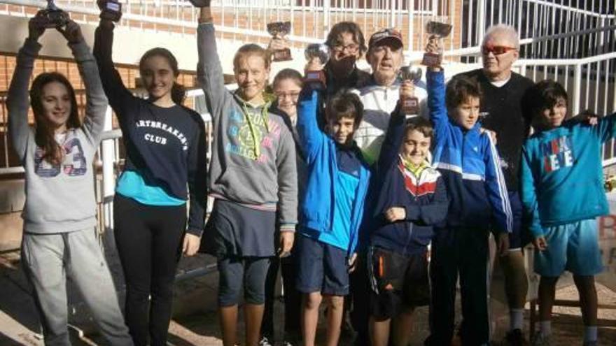 El Club Tenis Torrevieja celebra el Torneo de Reyes