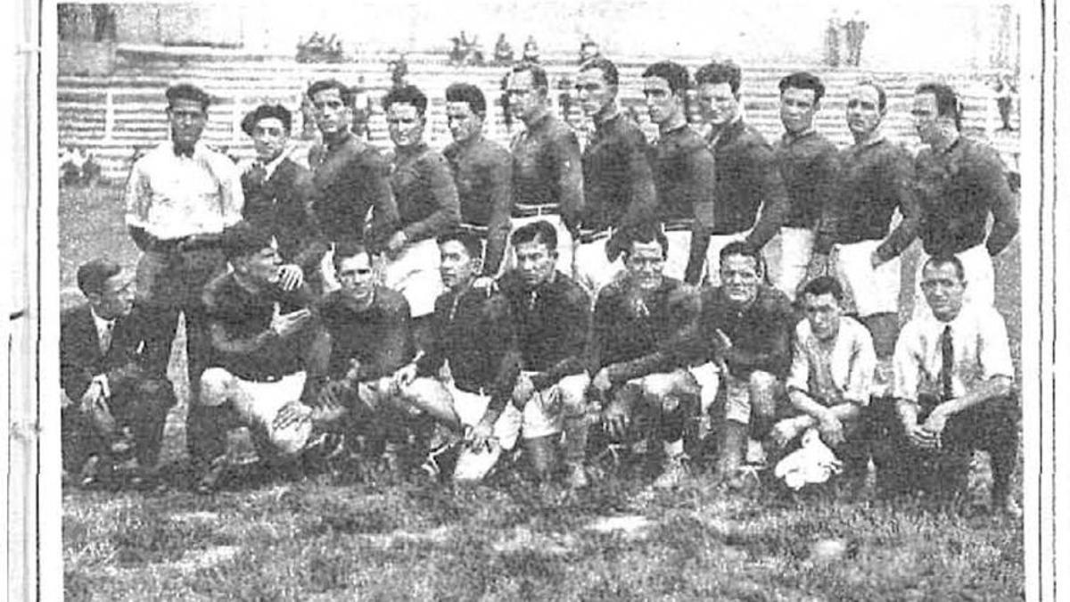 Recorte de prensa de 1932, informando de la victoria del Barça en la final del Campeonato de España de rugby.