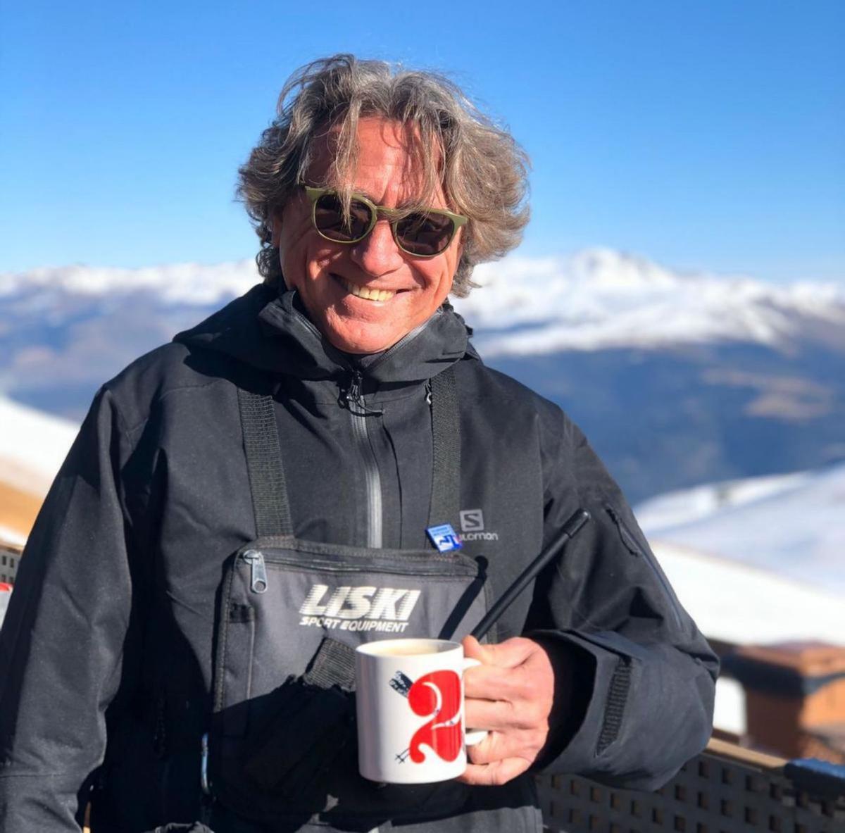 El responsable de la gestió del refugi, Ferran Nevado, a la terrassa del Niu | ARXIU PARTICULAR