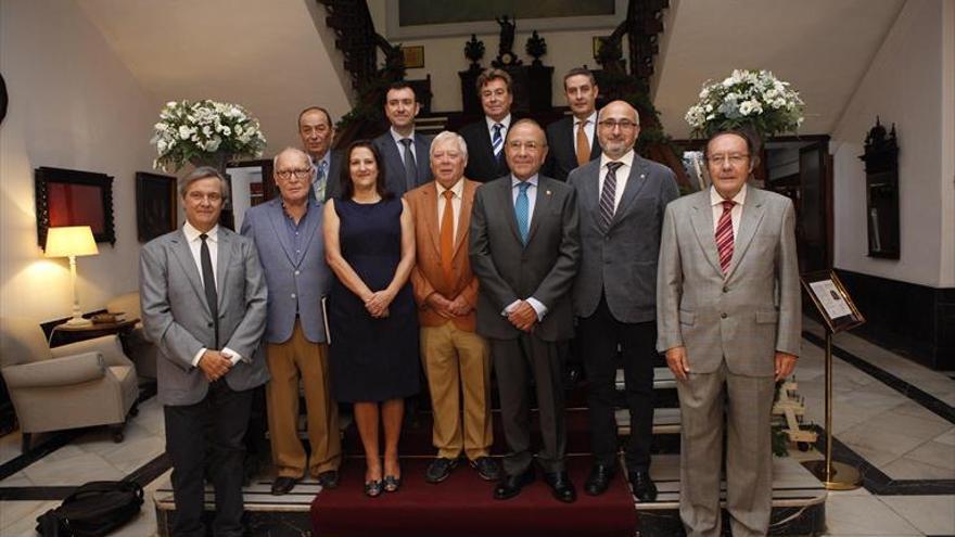 El Círculo acoge una mesa redonda sobre la medicina