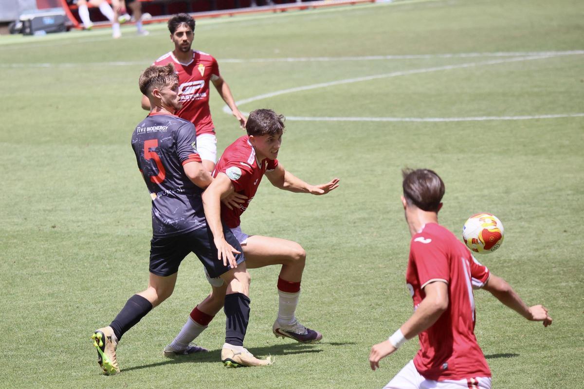 Las mejores imágenes del partido entre el Real Murcia Imperial y el Olímpico de Totana