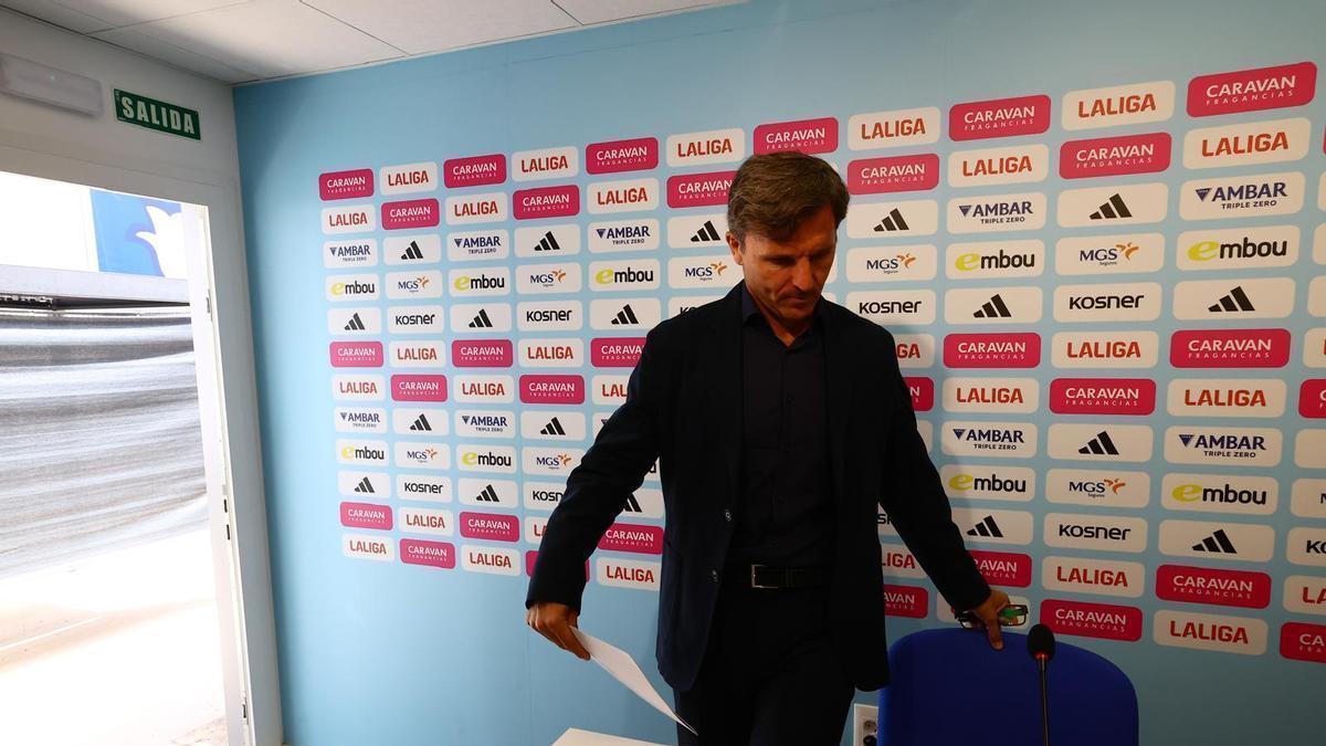 Lalo Arantegui, antes de su llegada a la rueda de prensa.