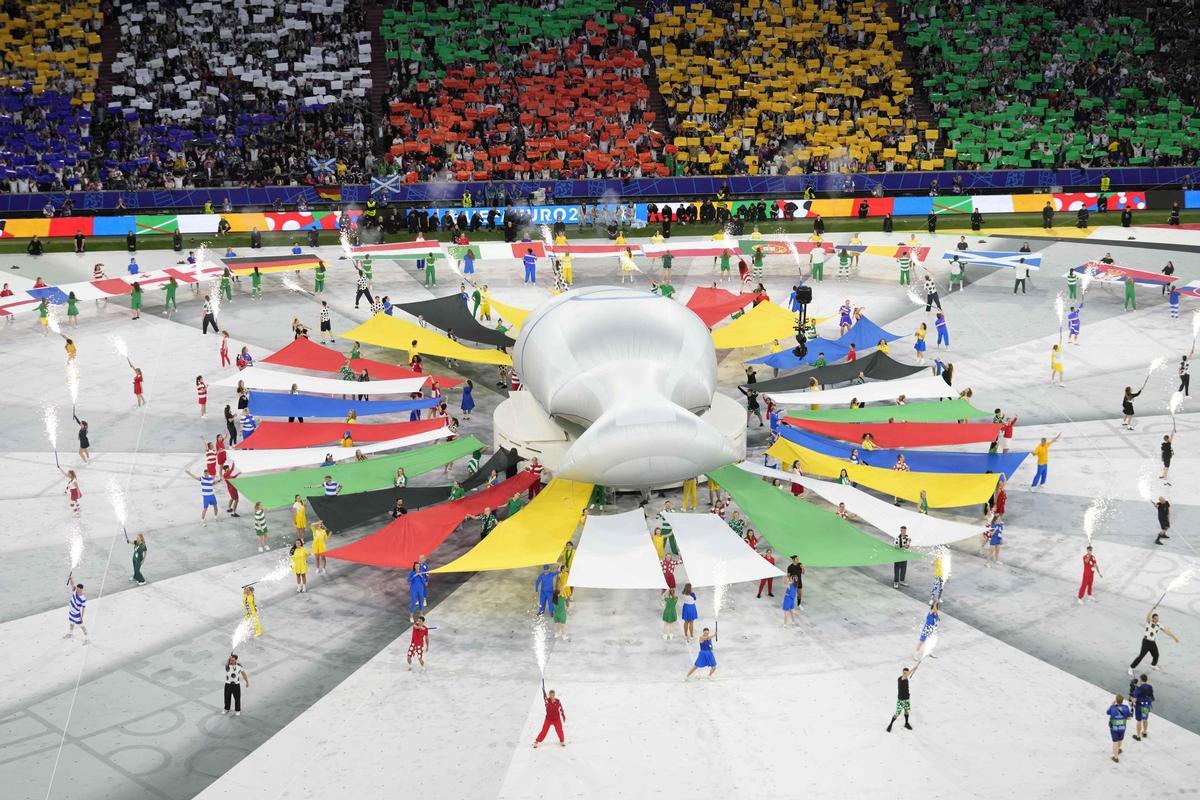 La ceremonia de inauguración de la Eurocopa 2024, en imágenes. La ceremonia de inauguración de la Eurocopa 2024, en imágenes.