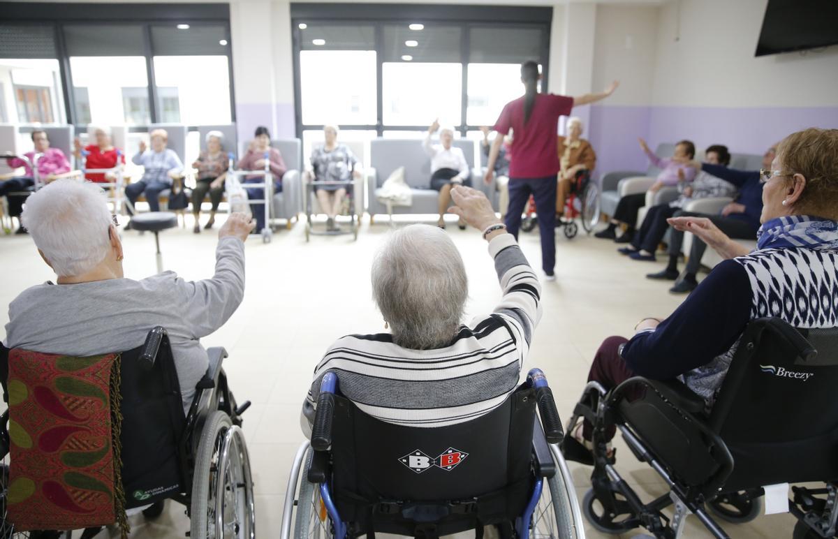 Mayores en una residencia.