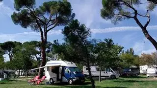 Así es el único camping urbano de Madrid: un oasis verde a 20 minutos de la Puerta del Sol