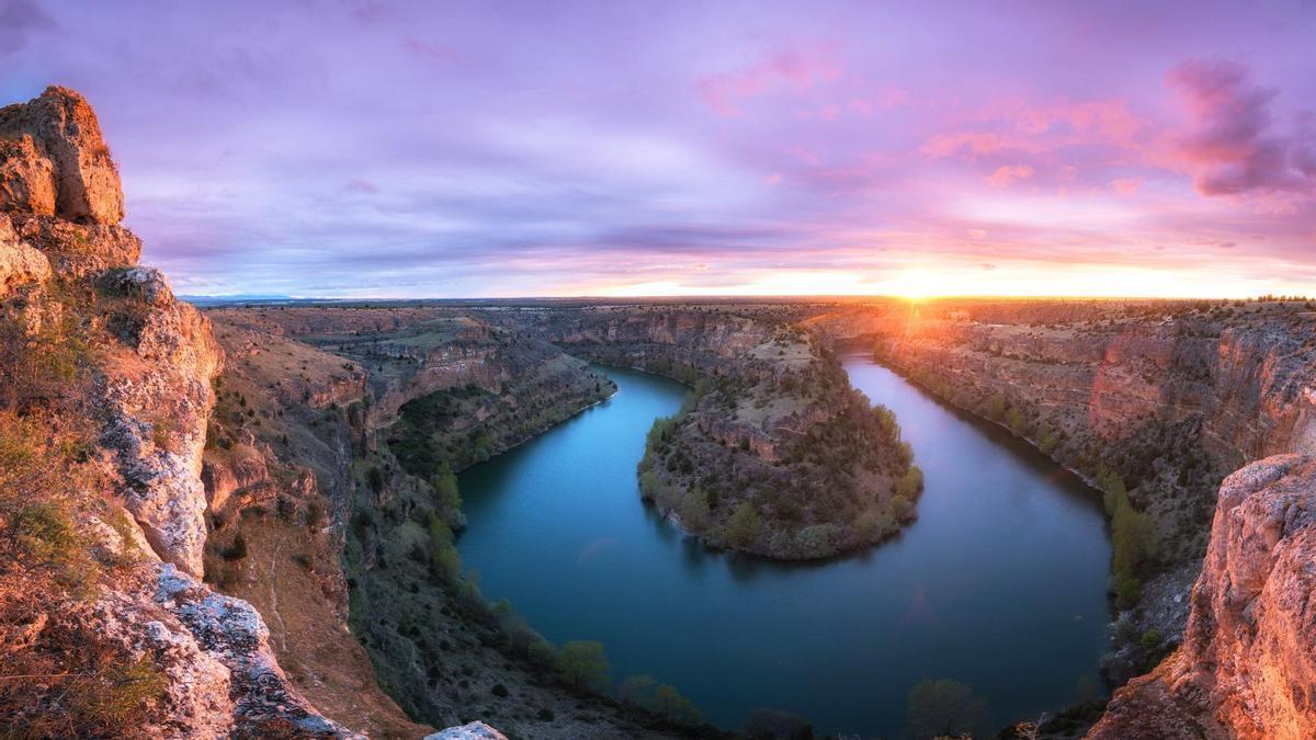 Recorre uno de los cañones más espectaculares de España.