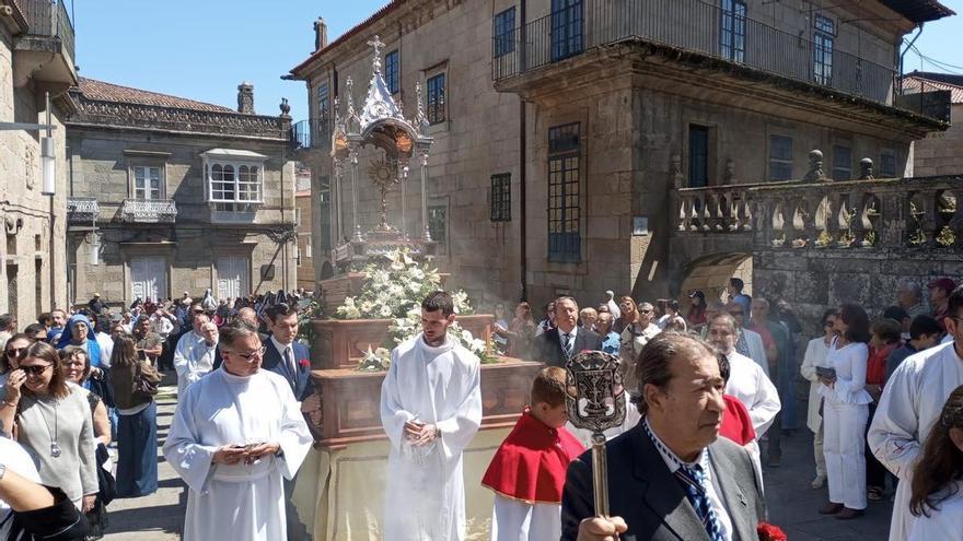 Pontevedra recupera doce imágenes en el Corpus tras más de 3