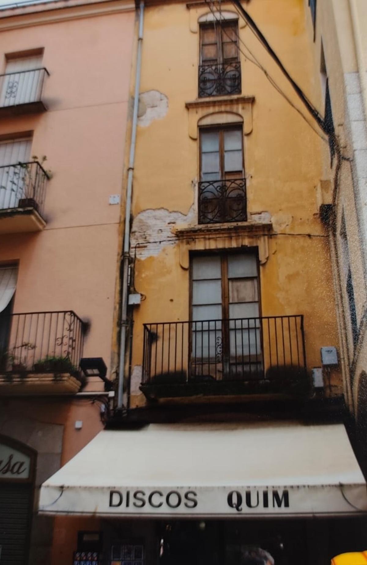 L'edifici de Discos Quim.