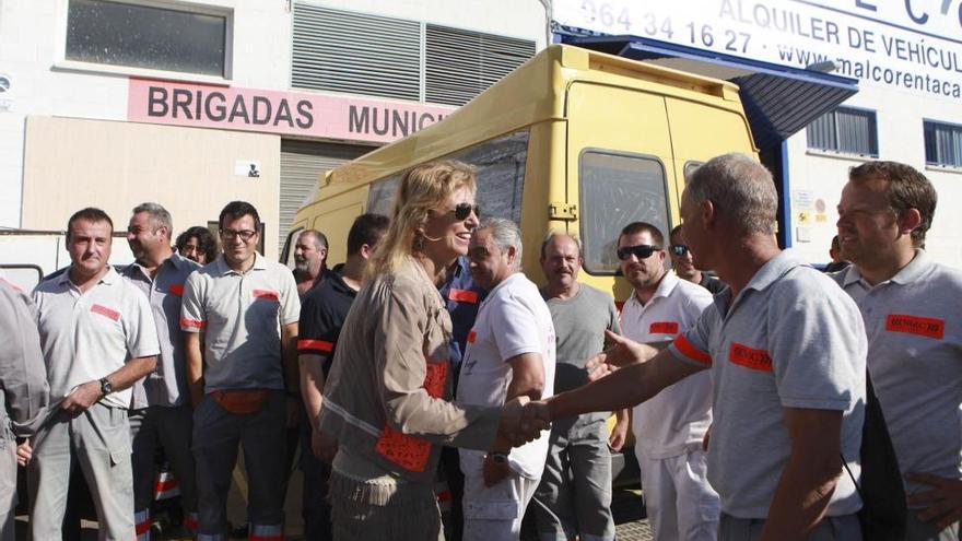 Marco apoya la labor de las brigadas municipales de Castellón