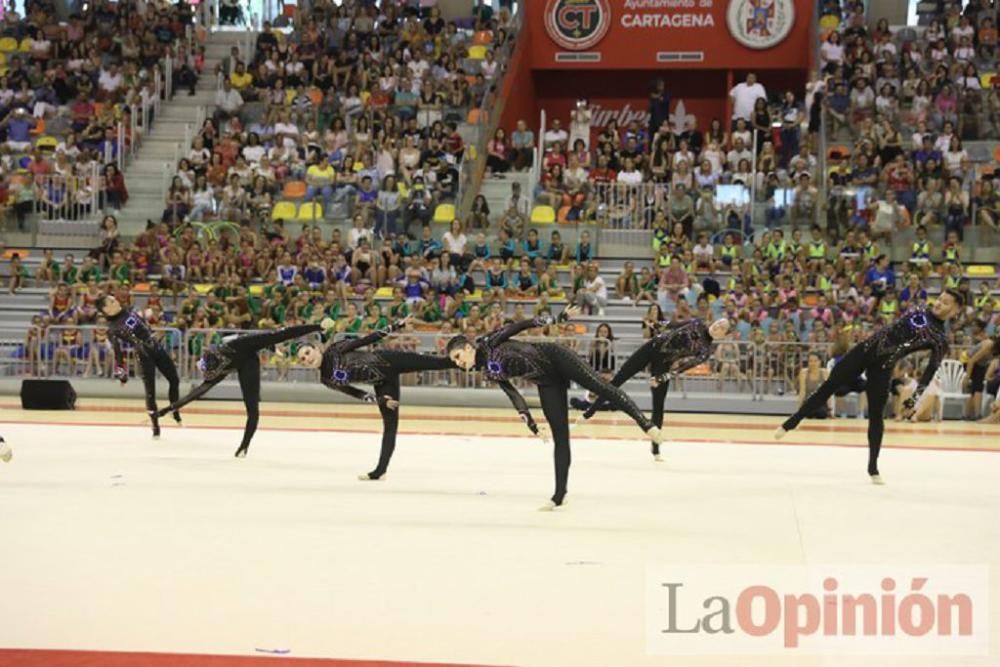 Clausura de las escuelas de Cartagena de gimnasia rítmica y estética de grupo