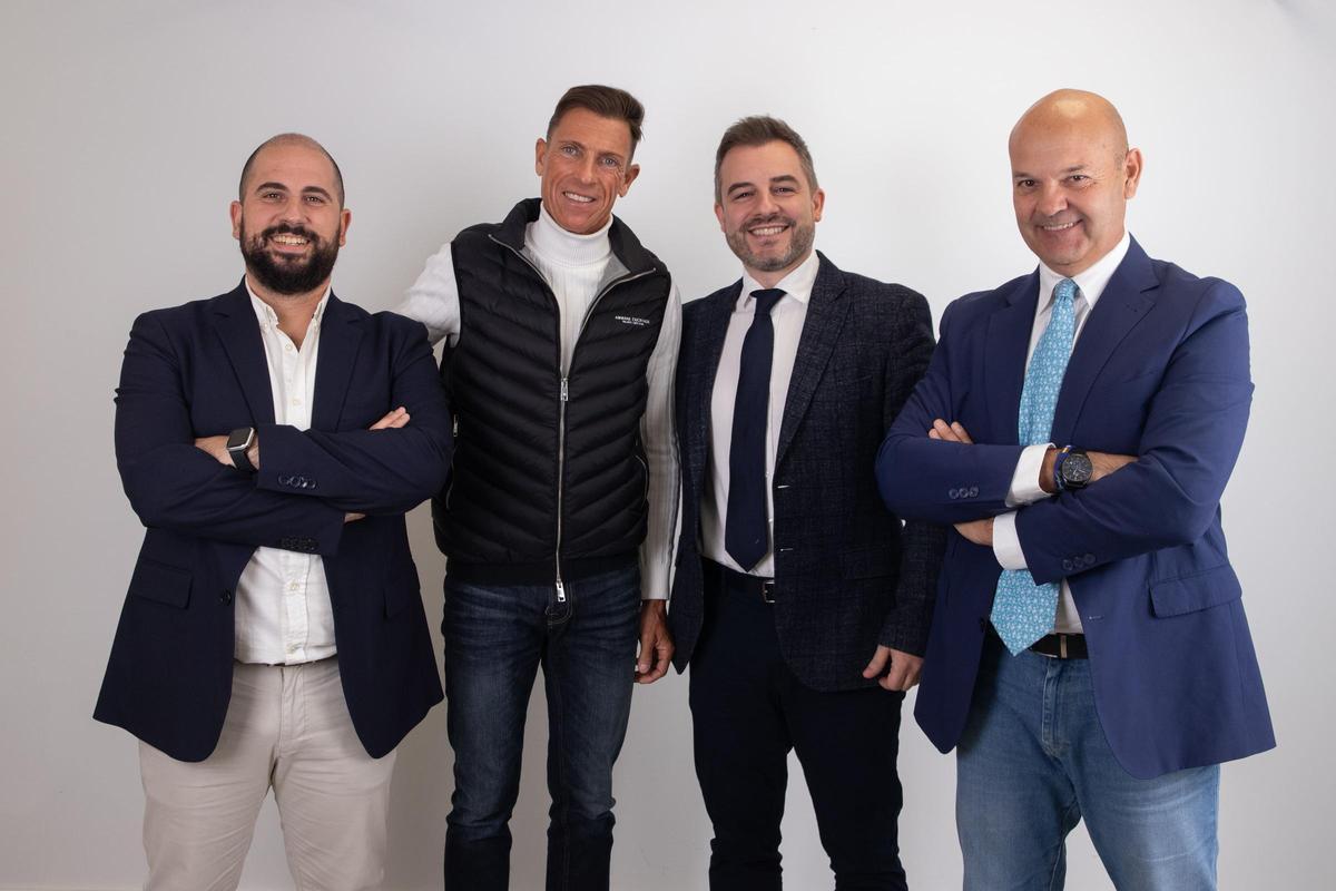 Los cuatro socios que lideran como ejecutivos el desarrollo del grupo empresarial sevillano Trending Corporate. De izquierda a derecha, Ulises Guillén, José Luis Rojano, Antonio Catalán y Federico Calzado.
