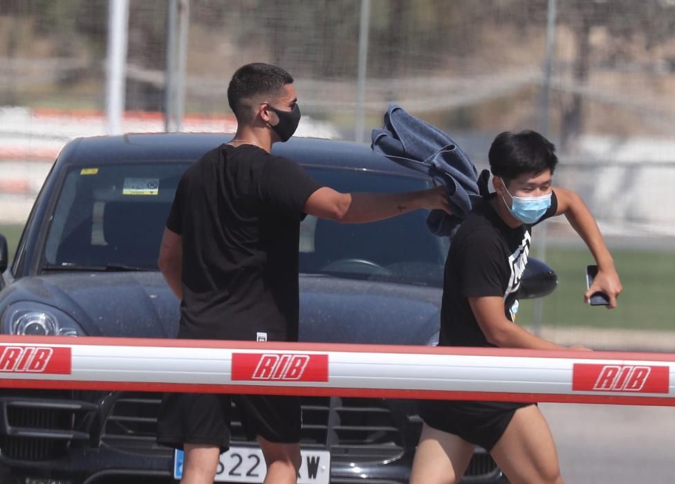 Entrenamiento en Paterna tras caer en Vila-Real