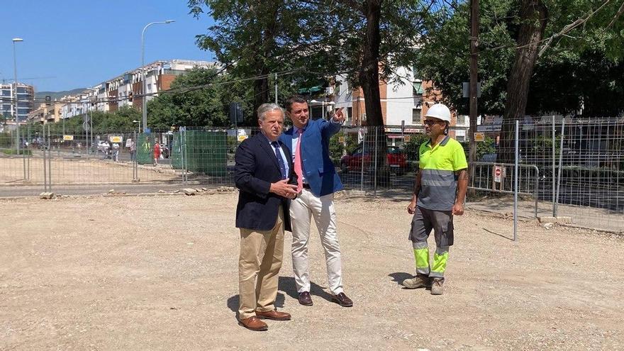 Urbanismo habilitará un aparcamiento provisional en la zona liberada de la avenida de Trassierra