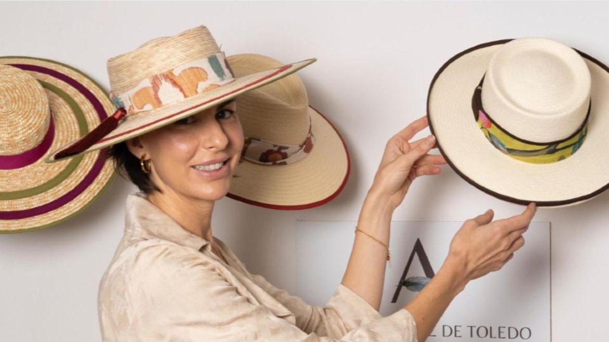 Alexia Álvarez de Toledo con sus sombreros