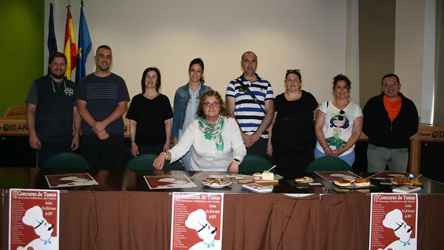 Concurso de tostas en Laviana &quot;Descenso Folklórico del Nalón&quot;