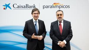 José Ignacio Goirigolzarri, presidente de CaixaBank, y Miguel Carballeda, presidente del CPE