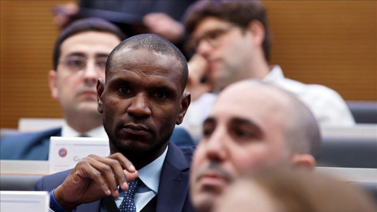 Abidal, víctima en las redes sociales