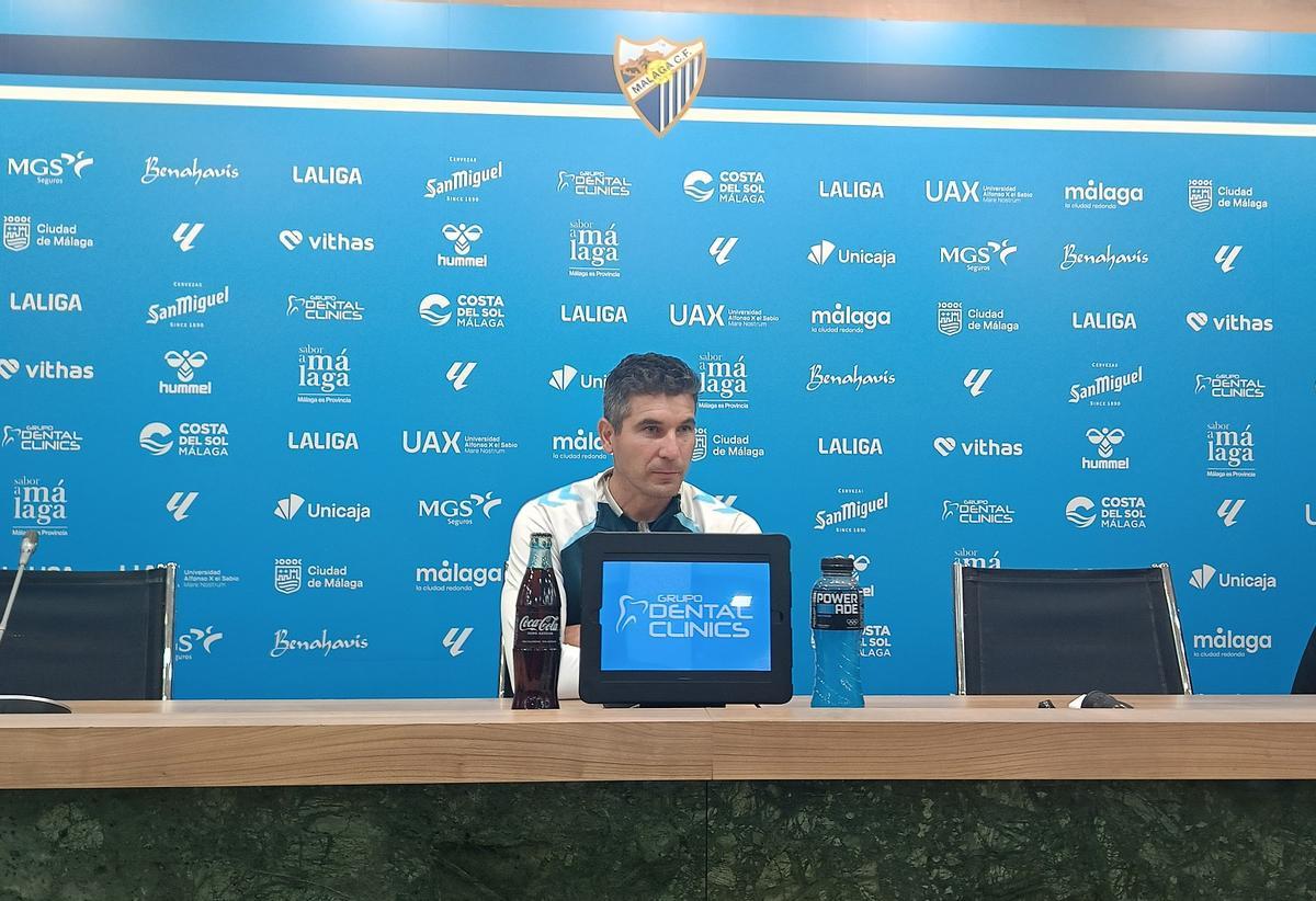 Juanfran Funes, en la sala de prensa de La Rosaleda.