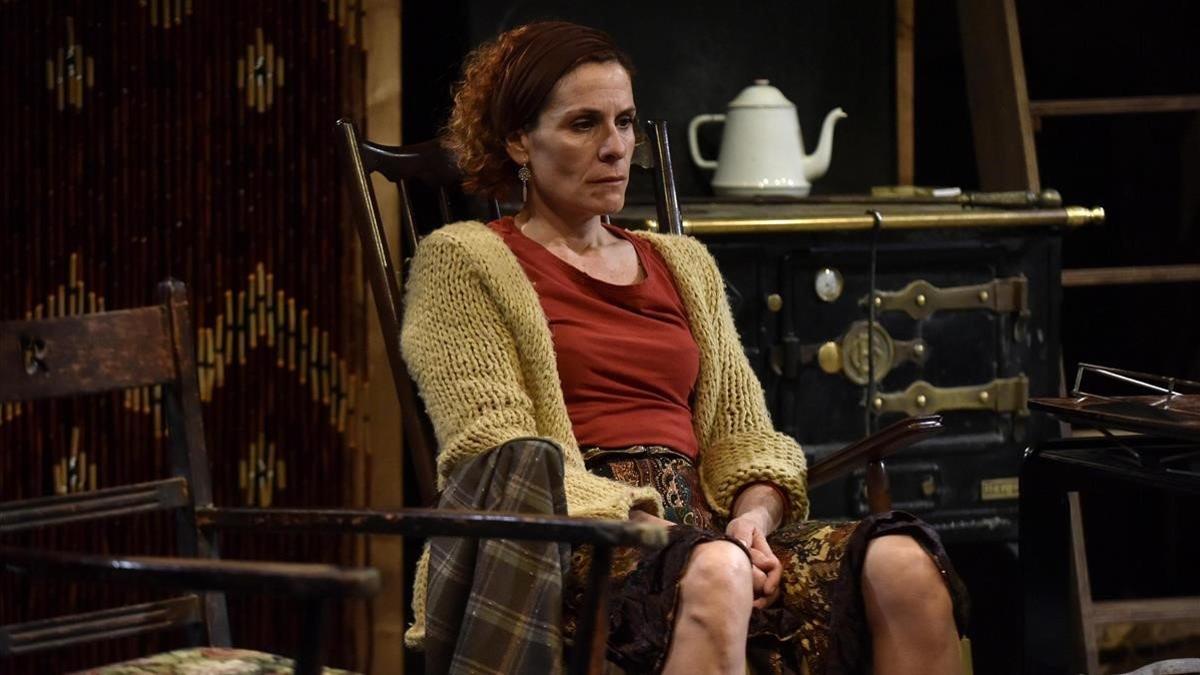 obra de teatro la reina de la bellesa de leenane