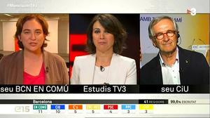 Lídia Heredia, entre Ada Colau i Xavier Trias, en l’especial de les municipals de TV-3.