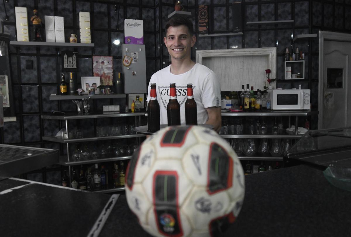 Toni Villa, en una entrevista con La Opinión