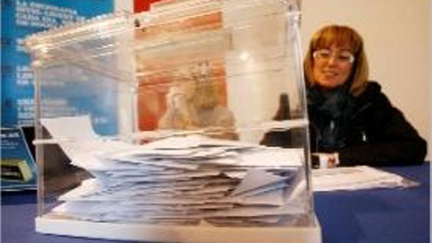 114.701 persones van votar en les consultes de comarques gironines.
