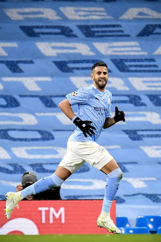 Mahrez, fichado por el Manchester City del Leicester por 67,8 M