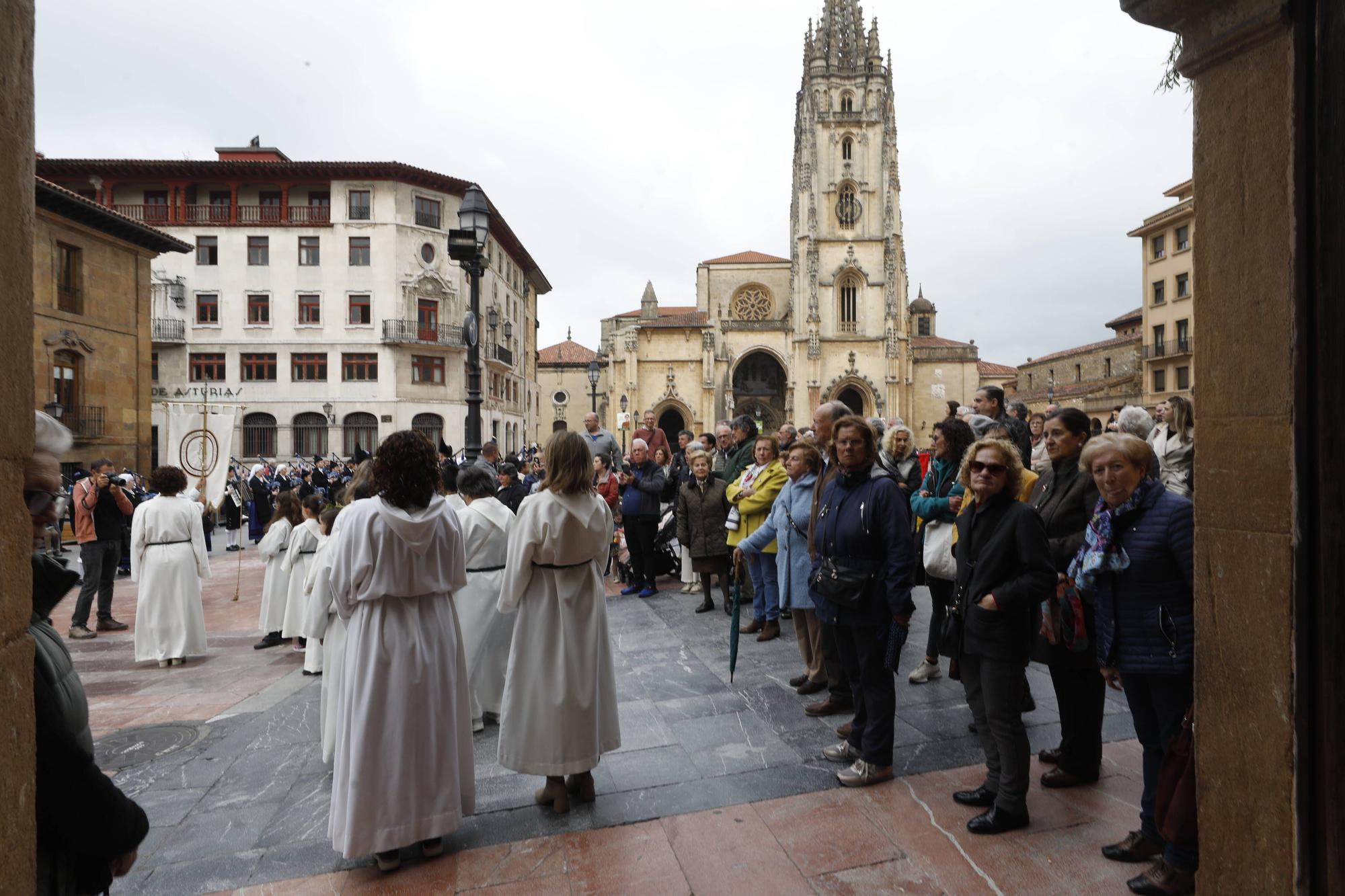 En imágenes: Procesión de la Balesquida en Oviedo