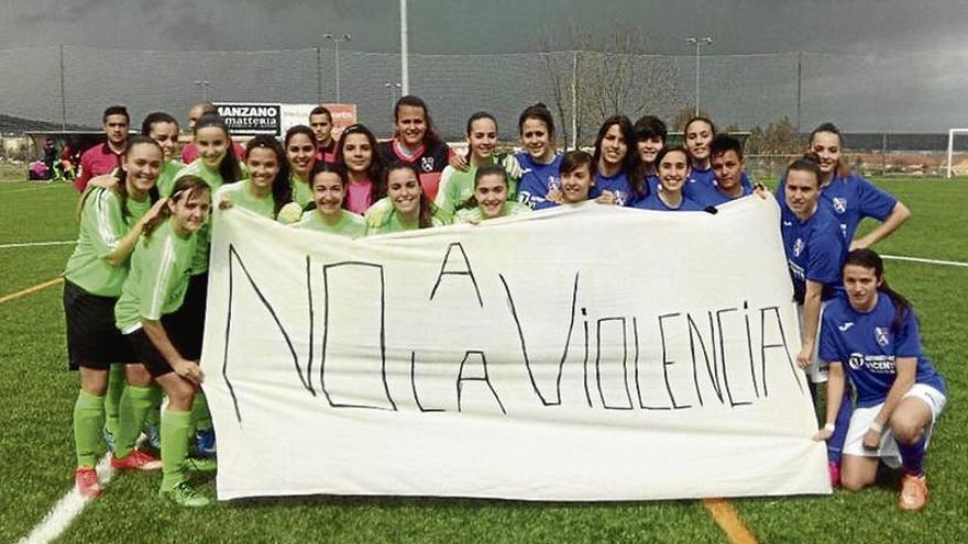 Femenino Cáceres-Ciconia Negra, gana la solidaridad