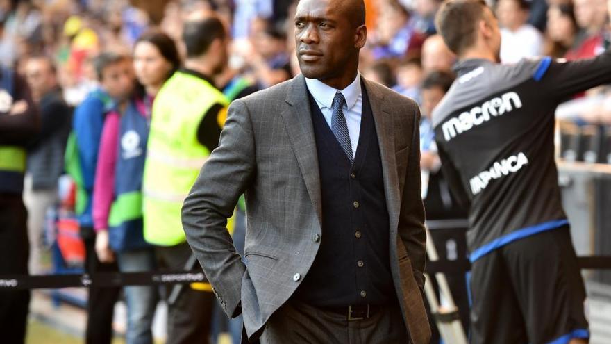 Clarence Seedorf durante un partido en Riazor.