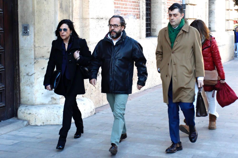 Álvaro Pérez, a su llegada al Tribunal Superior de Justicia de la Comunitat Valenciana.