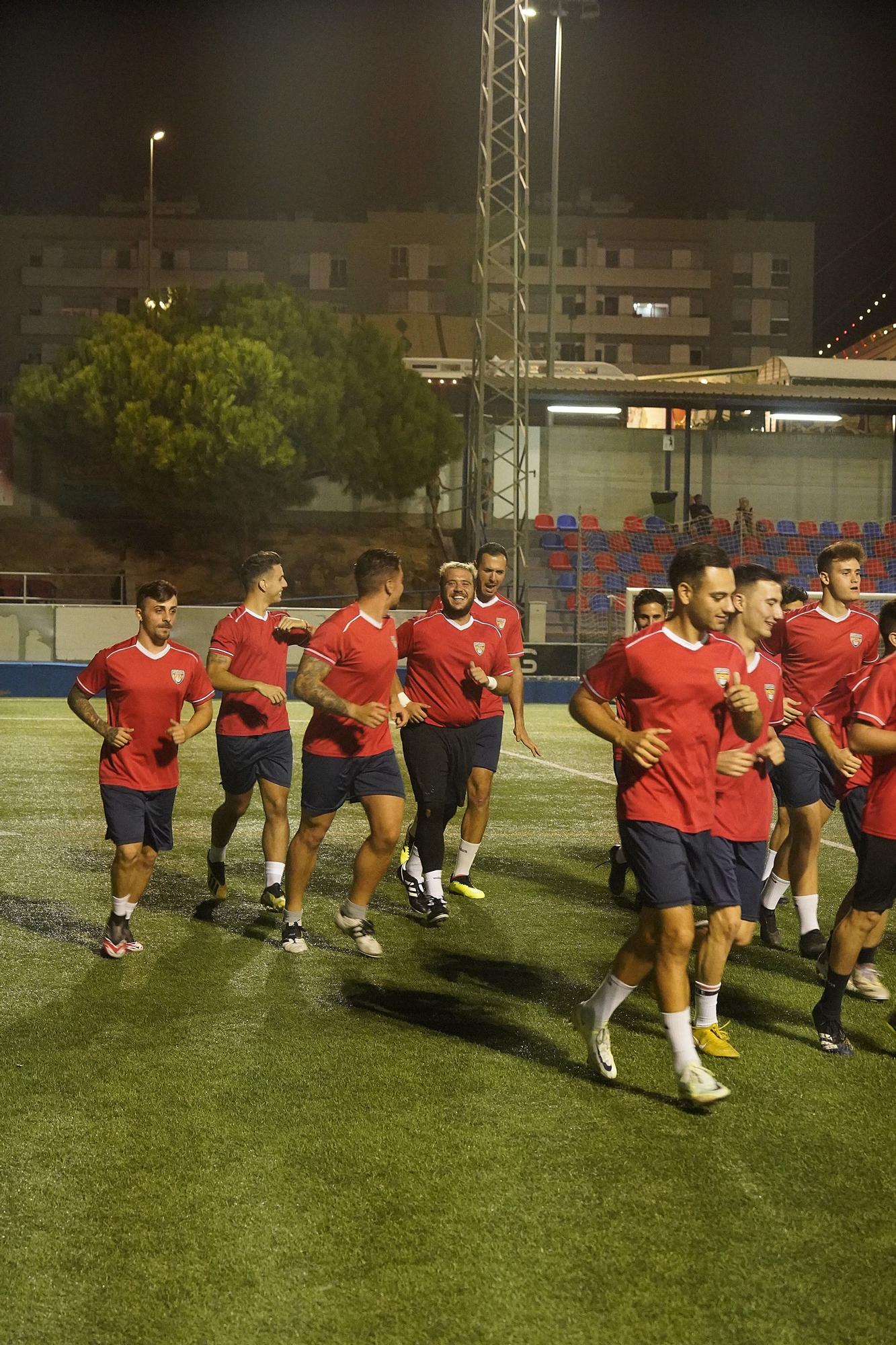 Club de Futbol Sant Feliu de Guíxols entrenant a Vilartagues