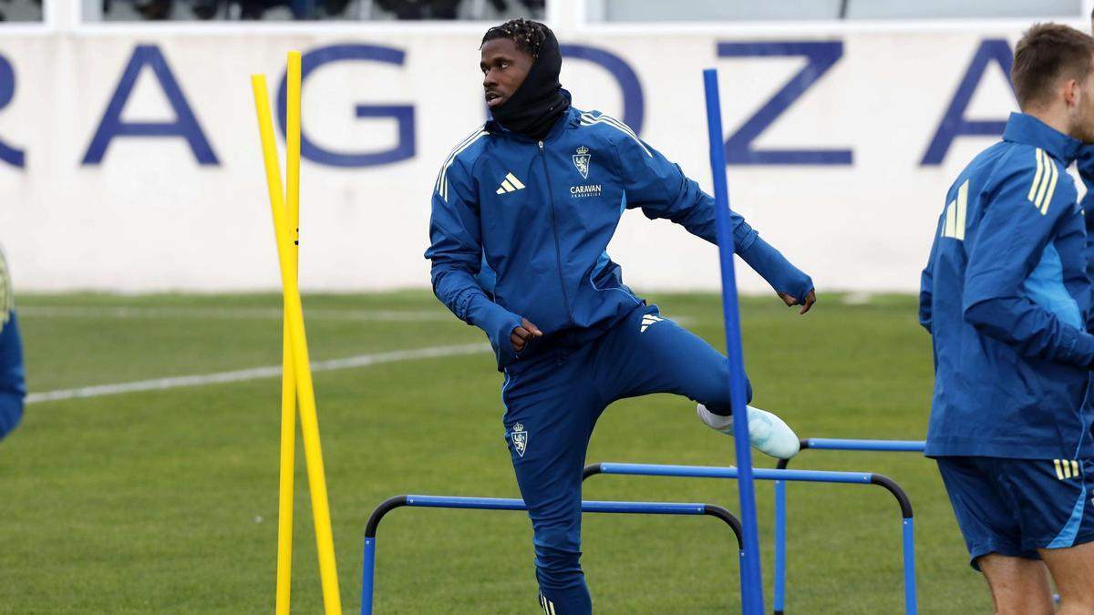 Paul Akouokou, en un entrenamiento de esta semana.