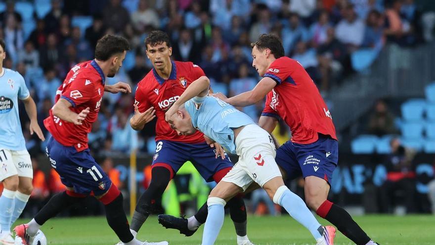 Osasuna rimonta un Celta che ha pagato cara l'espulsione di Marcos Alonso