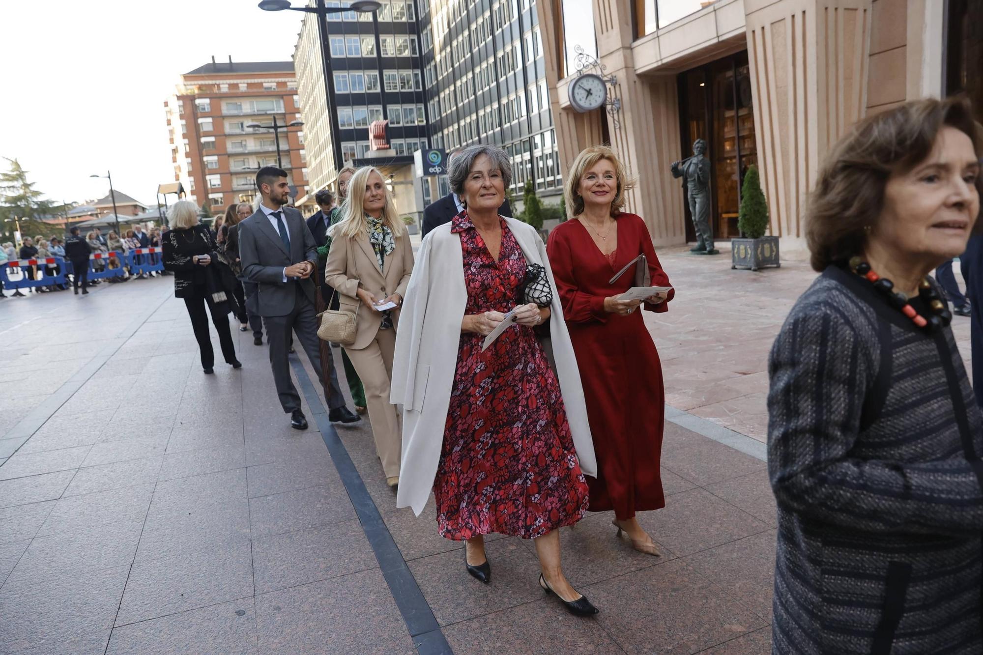 EN IMÁGENES: La Familia Real asiste en Oviedo al concierto de los premios "Princesa de Asturias"