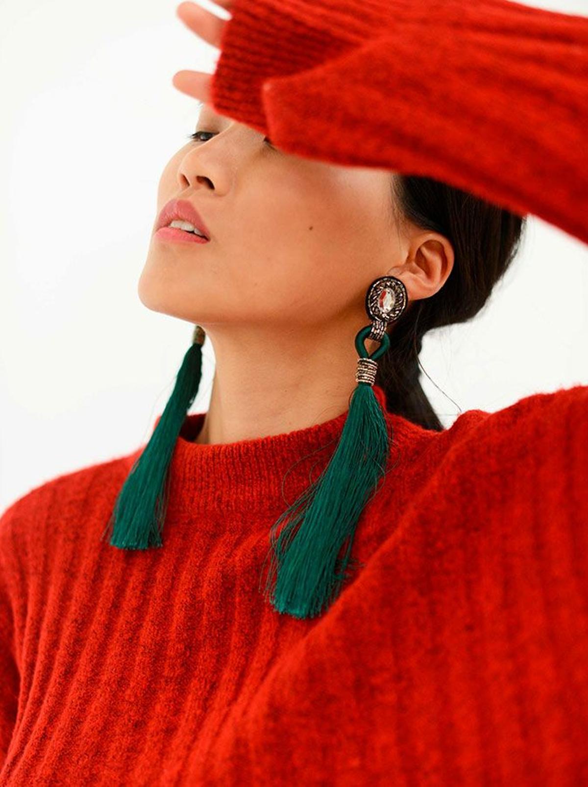 Long earrings: todo glamour