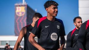 Lamine Yamal, en la ciudad deportiva del Barça antes del duelo contra Las Palmas.