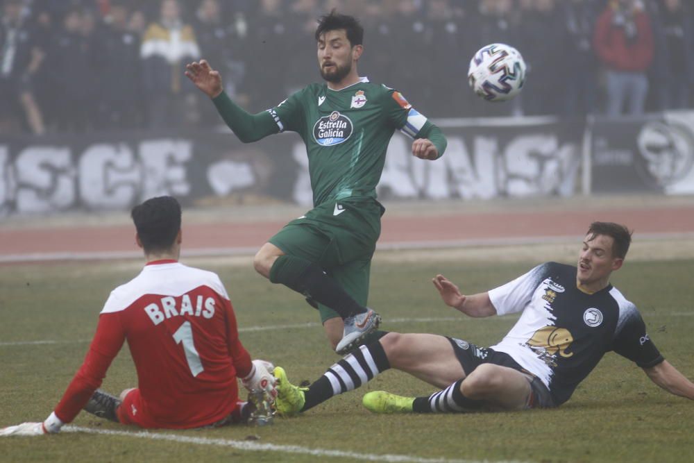 El Dépor se juega el pase en Copa ante Unionistas