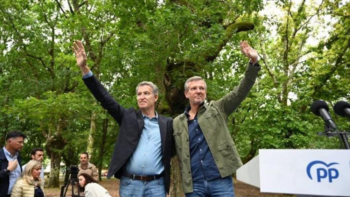 FEIJÓO CEUTA | Feijóo acusa a Sánchez de «cerrar por vacaciones» y abandonar a Ceuta: «Tardó un mes en reaccionar y copió las propuestas del PP»