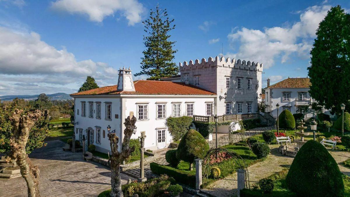 El Pazo de Armuño, en el concello coruñés de Bergondo, en venta por 3,8 millones de euros.
